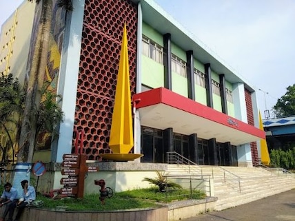 Watch Theatrical Plays at Rabindra Sadan